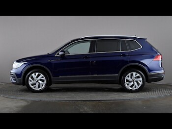 Used Volkswagen Tiguan Allspace 2022 for sale - 78680432: Photo
