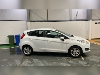 Used Ford Fiesta 2015 for sale - 78599285: Photo
