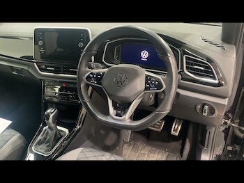Used Volkswagen T-Roc 2022 for sale - 78703162: Photo