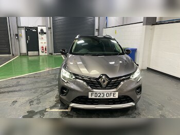 Used Renault Captur 2023 for sale - 78583930: Photo