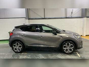 Used Renault Captur 2023 for sale - 78583930: Photo