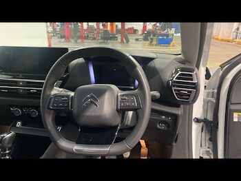 Used Citroen C4 2023 for sale - 78646312: Photo