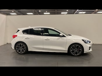 Used Ford Focus 2020 for sale - 78681324: Photo