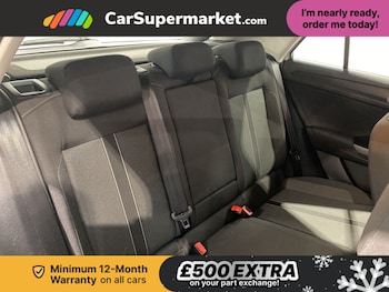 Used Volkswagen T-Roc 2023 for sale - 77013991: Photo