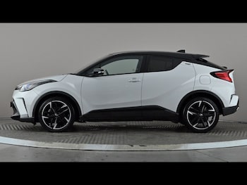 Used Toyota C-HR 2022 for sale - 78781849: Photo