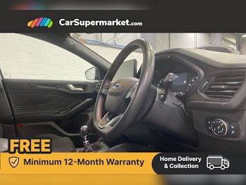 Used Ford Focus 2023 for sale - 76300449: Photo 4