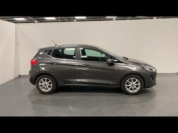 Used Ford Fiesta 2018 for sale - 78758606: Photo