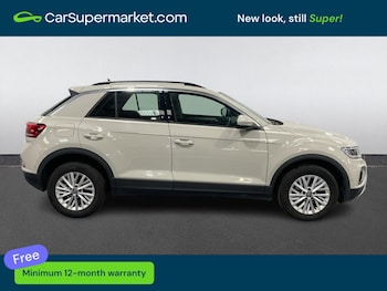 Used Volkswagen T-Roc 2023 for sale - 78354287: Photo