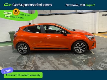 Used Renault Clio 2023 for sale - 78512793: Photo