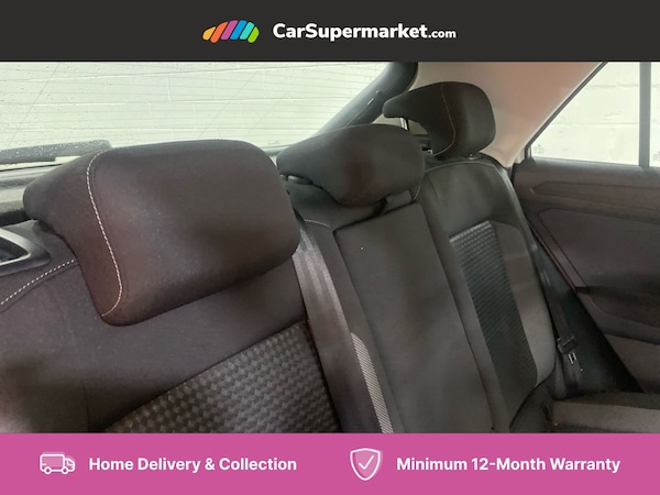 Used Volkswagen T-Roc 2021 for sale - 76236677: Photo 6
