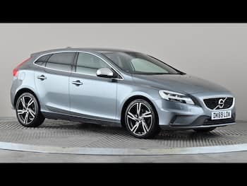 Used Volvo V40 2019 for sale - 79733823: Photo