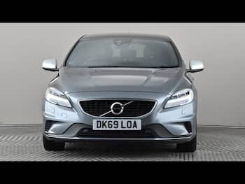 Used Volvo V40 2019 for sale - 79733823: Photo