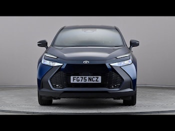 Used Toyota C-HR 2025 for sale - 79463110: Photo
