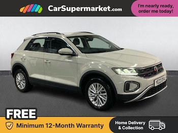 Used Volkswagen T-Roc 2023 for sale - 77642011: Photo