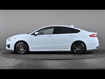 Used Ford Mondeo 2022 for sale - 79307114: Photo