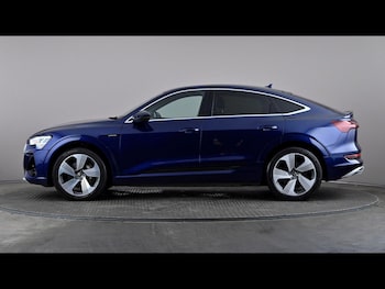 Used Audi e-tron 2022 for sale - 79121114: Photo