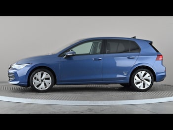 Used Volkswagen Golf 2024 for sale - 79608512: Photo