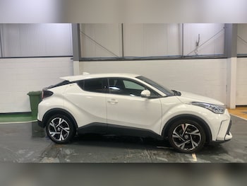 Used Toyota C-HR 2023 for sale - 78583937: Photo