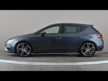 Used SEAT Leon 2019 for sale - 78939700: Photo