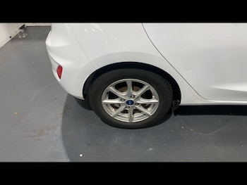 Used Ford Fiesta 2018 for sale - 78673571: Photo