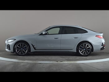 Used BMW i4 2023 for sale - 78652947: Photo