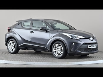 Used Toyota C-HR 2023 for sale - 79381452: Photo