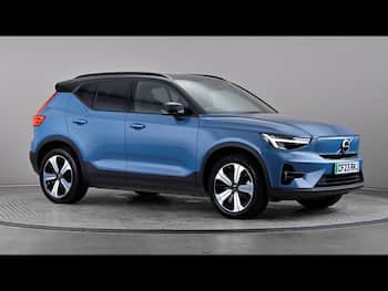 Used Volvo XC40 2023 for sale - 79687024: Photo