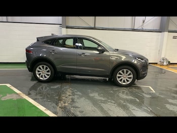 Used Jaguar E-Pace 2019 for sale - 78746201: Photo