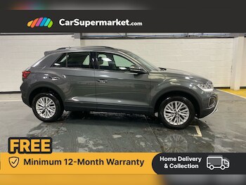 Used Volkswagen T-Roc 2023 for sale - 76453617: Photo