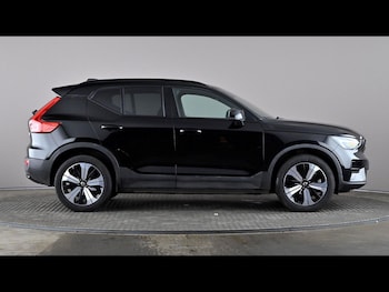 Used Volvo XC40 2023 for sale - 78840541: Photo