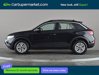Used Volkswagen T-Roc 2023 for sale - 78436995: Photo