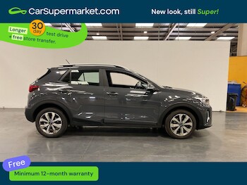 Used Kia Stonic 2023 for sale - 78445402: Photo