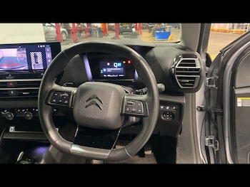 Used Citroen C4 2023 for sale - 78641636: Photo