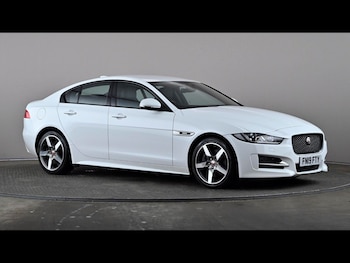 Used Jaguar XE 2019 for sale - 78968976: Photo