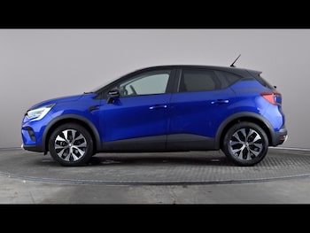 Used Renault Captur 2023 for sale - 79215579: Photo