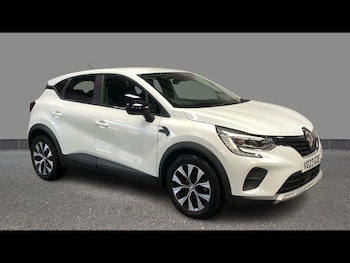 Used Renault Captur 2023 for sale - 78703213: Photo