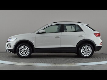 Used Volkswagen T-Roc 2023 for sale - 78845667: Photo