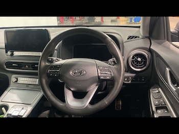 Used Hyundai KONA 2023 for sale - 78673551: Photo