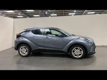 Used Toyota C-HR 2023 for sale - 78646343: Photo