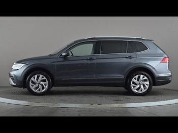 Used Volkswagen Tiguan Allspace 2022 for sale - 78659427: Photo