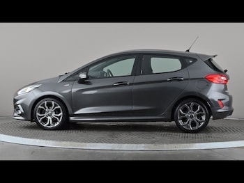 Used Ford Fiesta 2018 for sale - 78981101: Photo