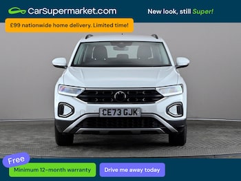 Used Volkswagen T-Roc 2023 for sale - 78311665: Photo