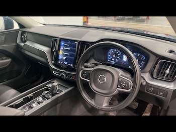 Used Volvo XC60 2019 for sale - 78726829: Photo