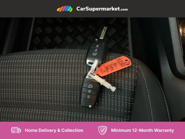Used Kia Stonic 2022 for sale - 76242721: Photo 17