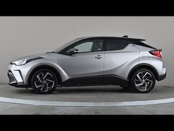 Used Toyota C-HR 2020 for sale - 79639785: Photo