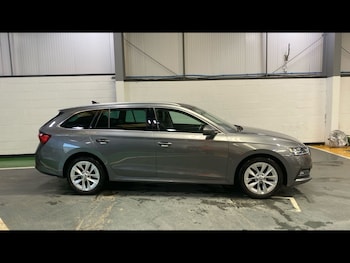 Used Skoda Octavia 2023 for sale - 78750194: Photo