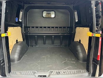 Used Ford Transit Custom 2018 for sale - 76557149: Photo