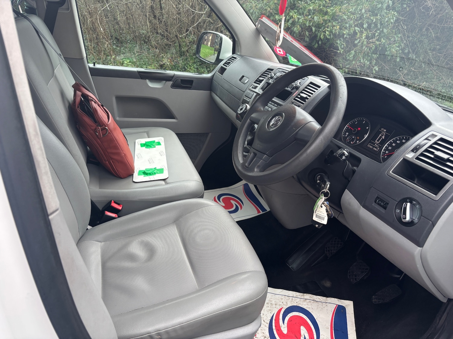 Used Volkswagen Transporter Shuttle 2014 for sale - 77506569: Photo 5