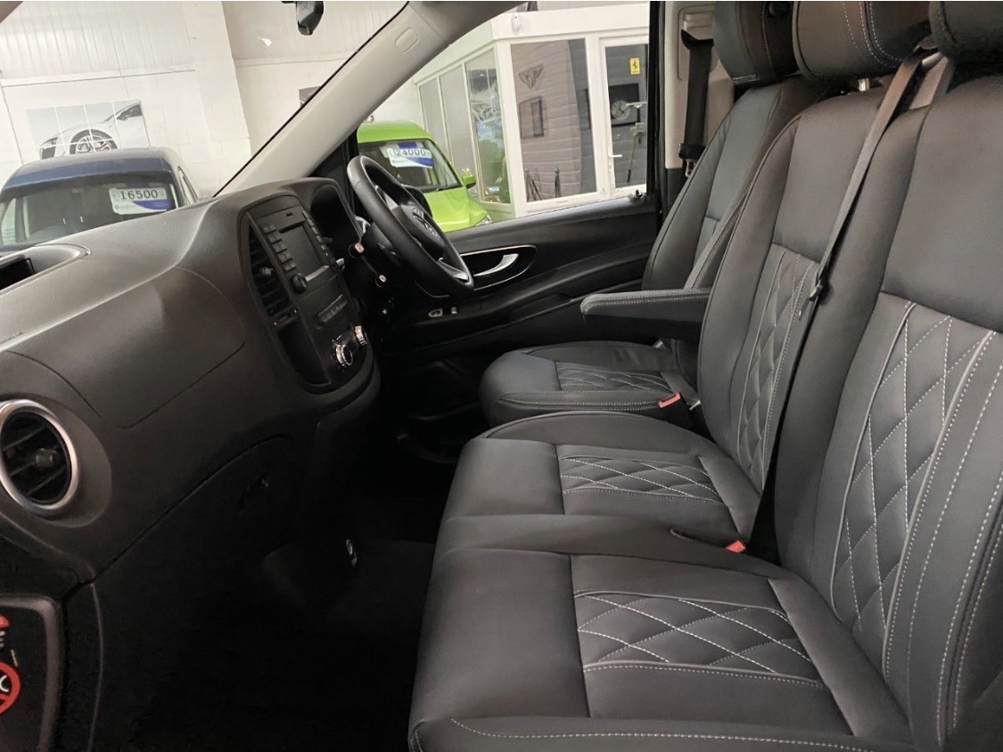 Used Mercedes-Benz Vito 2018 for sale - 77766491: Photo 2