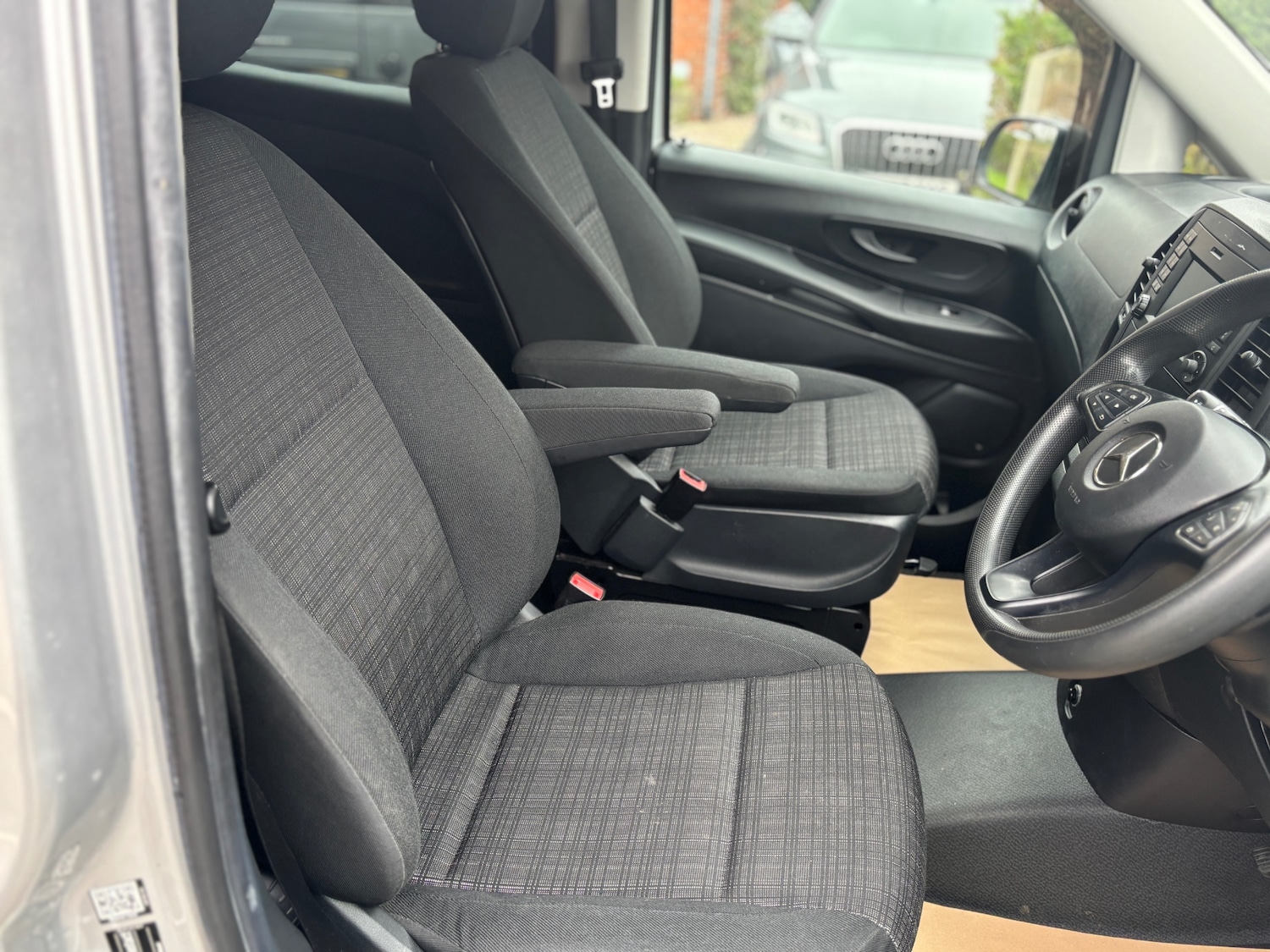 Used Mercedes-Benz Vito 2016 for sale - 77324556: Photo 3